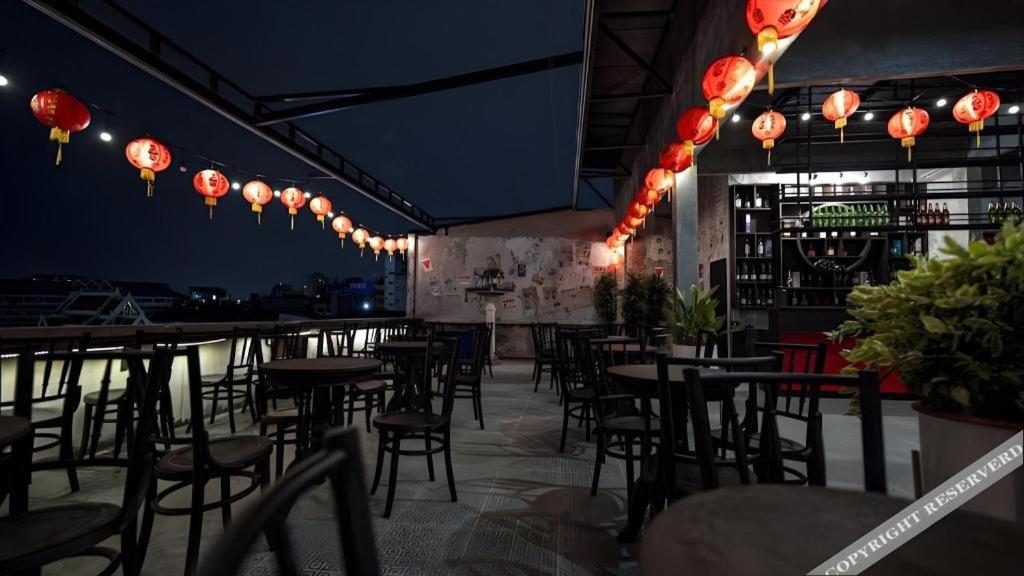 2499 Heritage Chinatown Bangkok Hotel By Roomquest Dış mekan fotoğraf