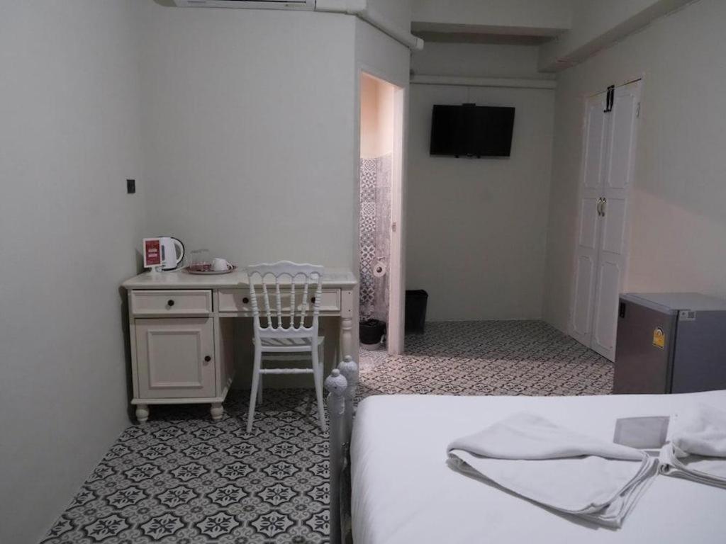 2499 Heritage Chinatown Bangkok Hotel By Roomquest Dış mekan fotoğraf